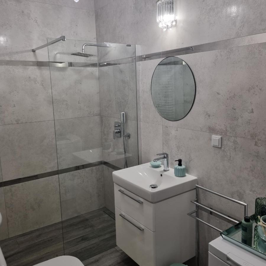 Apartament Skarbowa เลชโน ภายนอก รูปภาพ